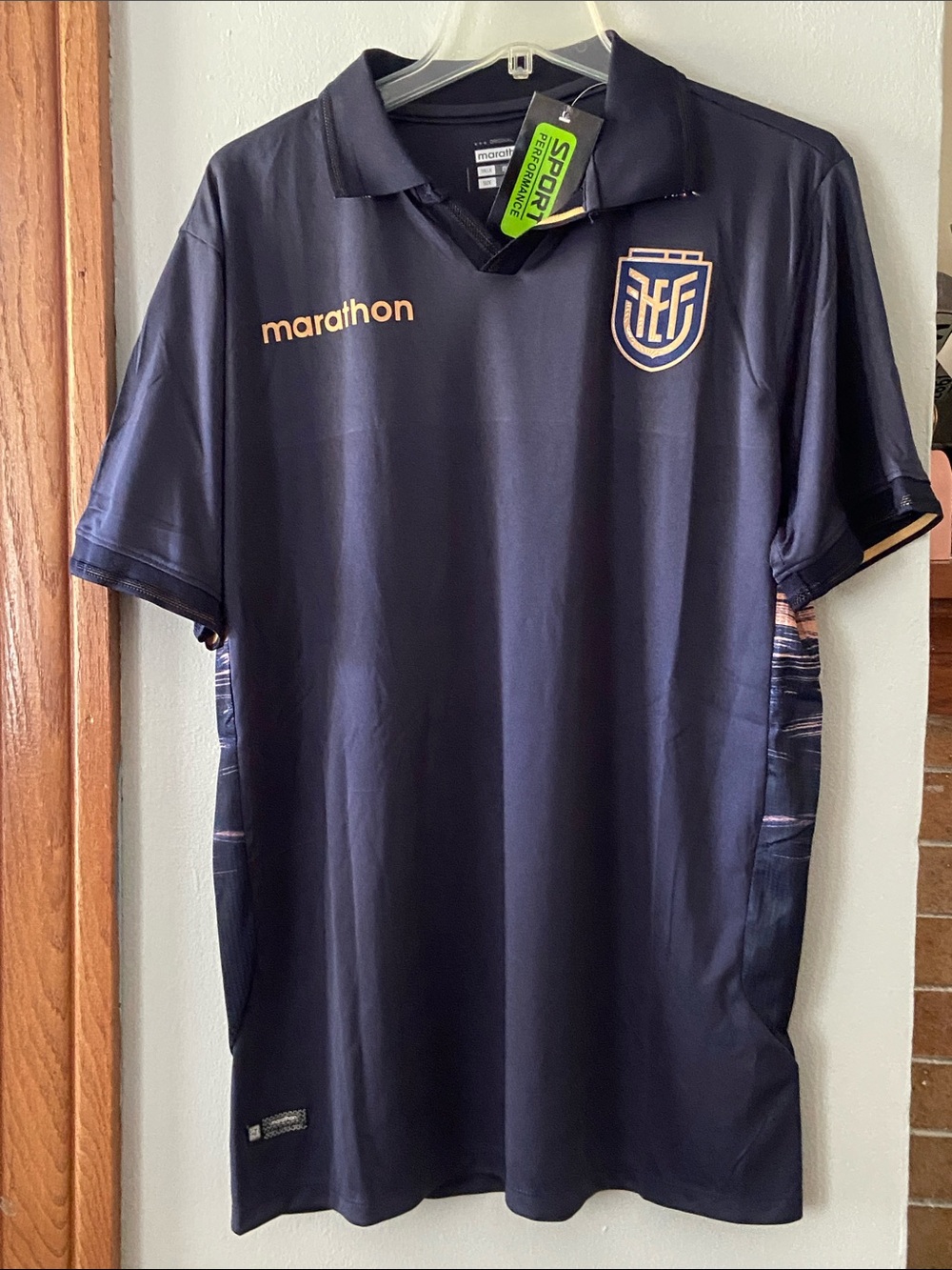 Marathon Ecuador World Cup Navy Soccer Jersey  XL net by Sports Performance